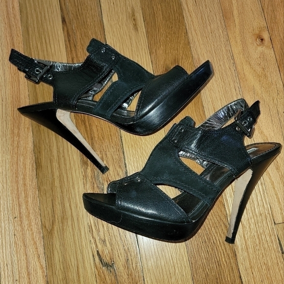 Charles David Heels - Picture 5 of 12